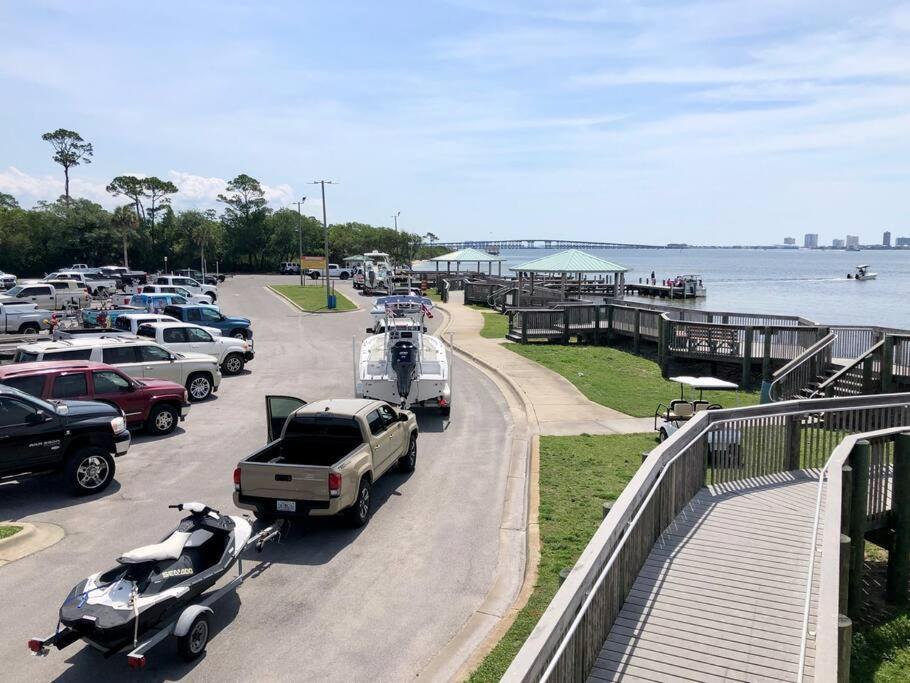 Life'S A Breeze - Updated 3Br 5Min To Pcola Beach Gulf Breeze Exterior foto
